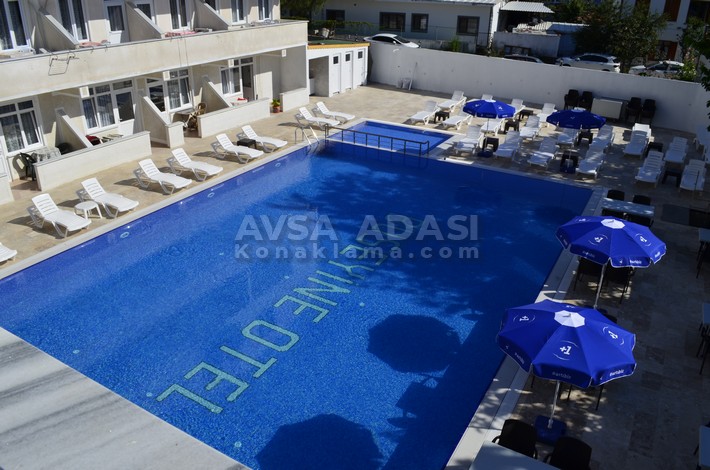 buseyine otel avsa 14