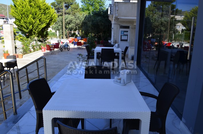 buseyine otel avsa 8