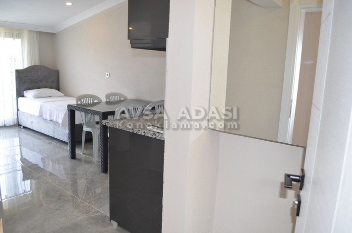 Efe Suit Apart (1+1)