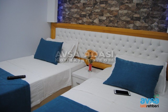 lara zeynep apart avsa 2