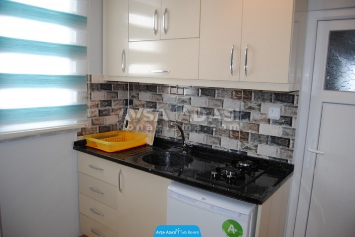 lara zeynep apart avsa 20