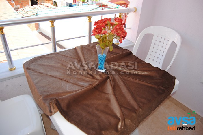 lara zeynep apart avsa 9