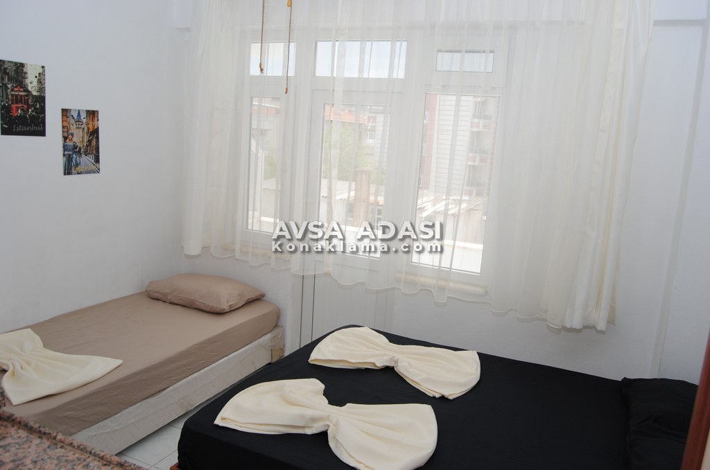 Ömür Altınel Apart