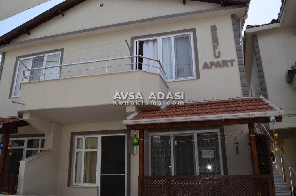 berfu apart yigitler 12