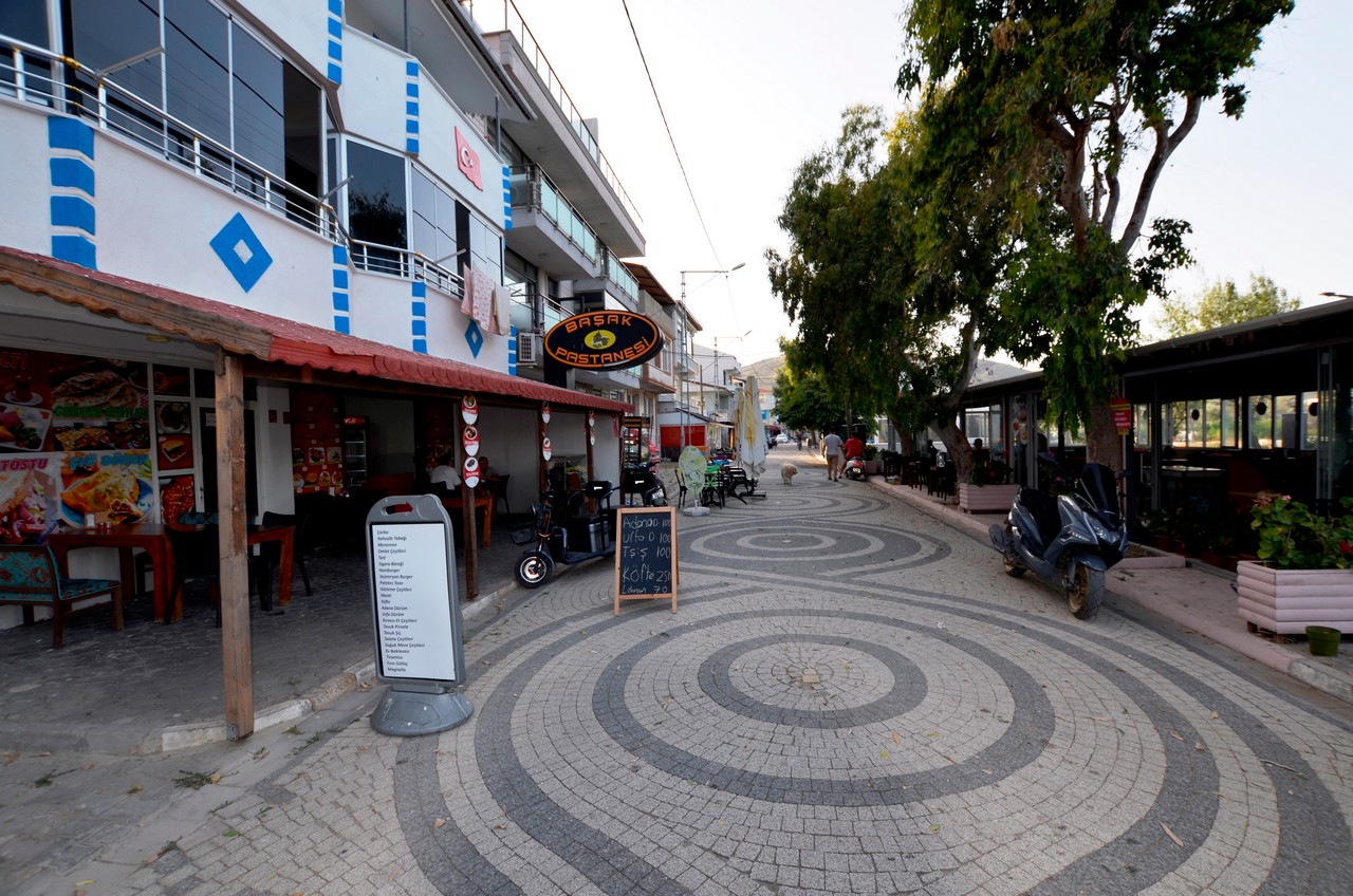 YİĞİTLER KÖY İÇİ